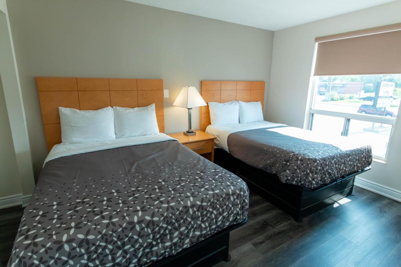 Borden Inn And Suites Angus Εξωτερικό φωτογραφία